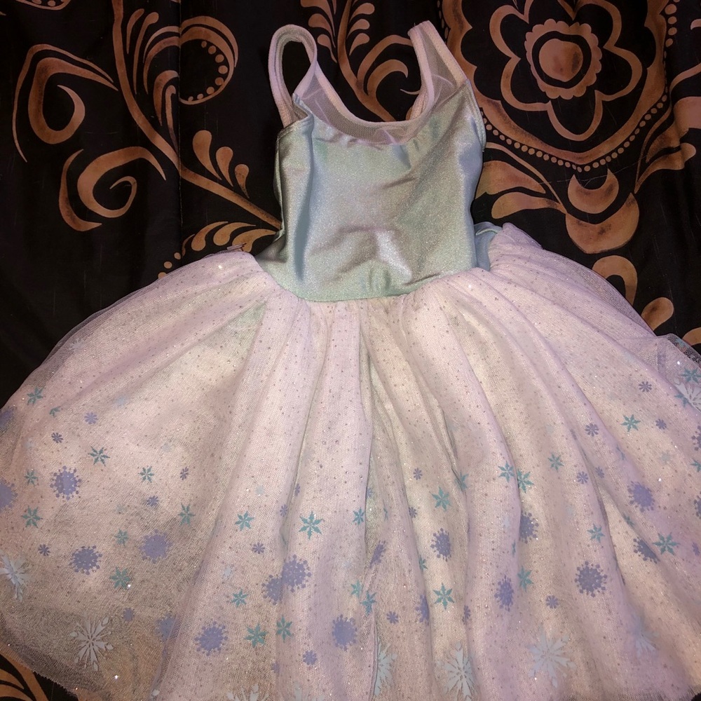 Disney Elsa’s Leo tutu, size 2T
